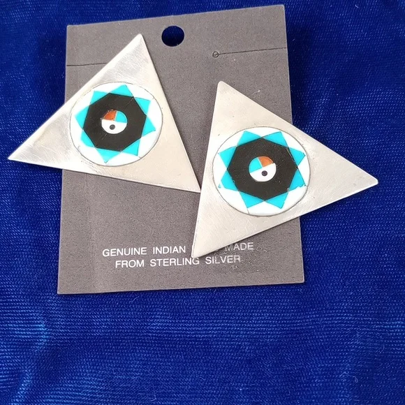 Vintage Zuni SunFace Turquoise, MOP , Onyx Inlay on Sterling Silver Earrings - Picture 3 of 16